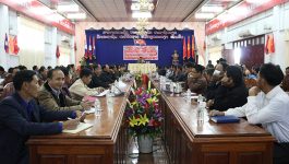 ໃນຕອນເຊົ້າຂອງວັນທີ 1 ພະຈິກ 2022 ຢູ່ຫ້ອງປະຊຸມ ຫ້ອງວ່າການເມືອງຄຳເກີດ ແຂວງບໍລິຄຳໄຊ ໄດ້ຈັດພິທີເປີດຝຶກອົບຮົມວຽກງານວິຊາສະເພາະໃຫ້ກຳລັງປ້ອງກັນຄວາມສະຫງົບ 62 ບ້ານທົ່ວເມືອງ ໂດຍການເປັນປະທານຂອງທ່ານ ພັນເອກ ກົງຈັນ ໄຊປັນຍາ ຫົວຫນ້າກອງບັນຊາການ ປກສ ແຂວງ ບໍລິຄໍາໄຊ, ມີນາຍບ້ານ 62 [&hellip;]