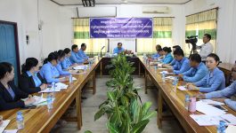 ໃນຕອນເຊົ້າຂອງວັນທີ 15 ພະຈິກ 2022 ຢູ່ໂຮງຮຽນການ ແລະ ການປົກຄອງແຂວງບໍລິຄຳໄຊ ໄດ້ຈັດກອງປະຊຸມການປະເມີນຜົນການປະຕິບັດວຽກງານຂອງພະນັກງານ – ລັດຖະກອນ ປະຈຳປີ 2022 ໂດຍການເປັນປະທານຂອງທ່ານ ວັນໄຊ ເງຍຈັນທະສອນ ຫົວໜ້າໂຮງຮຽນການເມືອງ ແລະ ການປົກຄອງແຂວງ, ມີຮອງຫົວໜ້າໂຮງຮຽນການເມືອງ, ຫົວໜ້າ [&hellip;]