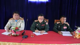 ຕອນບ່າຍວັນທີ 15 ພະຈິກ 2022 ກອງໂຄສະນາພະແນກຕຳຫຼວດຈະລາຈອນ ປກສ ແຂວງບໍລິຄໍາໄຊ ໄດ້ລົງເຜີຍແຜ່ກົດລະບຽບຈະລາຈອນ ແລະ ການຂັບຂີ່ປອດໄພ ຢູ່ທີ່ກອງບັນຊາການທະຫານເມືອງປາກຊັນ ແຂວງບໍລິຄຳໄຊ ໂດຍການນຳພາຂອງທ່ານ ພັນຕີ ສຸທອງ ສຸວັນນະວົງ ຮອງຫົວໜ້າພະແນກຕຳຫຼວດຈະລາຈອນ ປກສ ແຂວງ, ເປັນກຽດເຂົ້າຮວ່ມໂດຍທ່ານ [&hellip;]