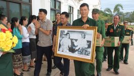 ເນື່ອງໃນໂອກາດສະເຫຼີມສະຫຼອງປີສາມະຄີມິດຕະພາບລາວ – ຫວຽດນາມ ກໍ່ຄືວັນສ້າງຕັ້ງສາຍພົວພັນການທູດຄົບຮອບ 60 ປີ ແລະ ວັນເຊັນສົນທິສັນຍາມິດຕະພາບ ແລະ ການຮ່ວມມືລາວ – ຫວຽດນາມ ຄົບຮອບ 45 ປີ, ໃນວັນທີ 24 ພະຈິກ 2022 ຢູ່ທີ່ຫ້ອງວ່າການເມືອງ [&hellip;]