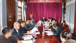 ໃນຕອນເຊົ້າວັນທີ 10 ມັງກອນ 2023 ຢູ່ທີ່ຫ້ອງປະຊຸມຊັ້ນ II ຫ້ອງວ່າການເມືອງວຽງທອງ ແຂວງບໍລິຄຳໄຊ ທ່ານ ໃສຄຳ ທອງລັດ ກຳມະການພັກແຂວງ, ຮອງປະທານສະພາປະຊາຊົນແຂວງ, ຜູ້ຊີ້ນຳວຽກງານຄະນະກຳມະການວັດທະນະທຳ-ສັງຄົມ ແລະ ບັນດາເຜົ່າ, ໄດ້ລົງຊຸກຍູ້, ຕິດຕາມ, ກວດກາ, ການພັດທະນາຊົນນະບົດຮອບດ້ານ [&hellip;]