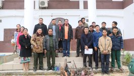 ໃນວັນທີ 20 ມັງກອນ 2023 ທີ່ຫ້ອງປະຊຸມຫ້ອງການກະສິກຳ ແລະ ປ່າໄມ້ ເມືອງໄຊຈຳພອນ ແຂວງບໍລິຄຳໄຊ ໄດ້ຈັດກອງປະຊຸມ ສະຫຼຸບວຽກງານພູສີທົນ ປະຈຳປີ 2022, ເປັນປະທານໂດຍທ່ານ ກອງສີ ໄຊຍະວົງ ຮອງເຈົ້າເມືອງໄຊຈຳພອນ ທັງເປັນຜູ້ຊີ້ນຳວຽກງານພູສີທົນ, ມີທ່ານ ຂາວ [&hellip;]