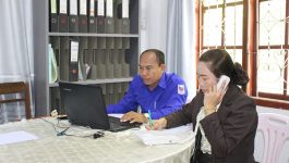 ເພື່ອເປີດກວ້າງການປະກອບຄຳຄິດຄຳເຫັນ, ຄຳສະເໜີຂອງພໍ່ແມ່ປະຊາຊົນບັນດາເຜົ່າ ຕໍ່ວຽກງານສໍາຄັນຕ່າງໆຂອງແຂວງ ທີ່ໄດ້ຮັບການຈັດຕັ້ງປະຕິບັດໄລຍະຜ່ານມາ, ກອງປະຊຸມສະໄໝສາມັນ ເທື່ອທີ 4 ສະພາປະຊາຊົນແຂວງບໍລິຄໍາໄຊ ຊຸດທີ II ໄດ້ເປີດໂອກາດໃຫ້ພໍ່ແມ່ປະຊາຊົນບັນດາເຜົ່າ ສະເໜີ ແລະ ປະກອບຄໍາຄິດເຫັນ ຜ່ານໂທລະສັບສາຍດ່ວນໝາຍເລກ 054 156 ໂດຍບໍ່ເສຍຄ່າໃຊ້ຈ່າຍ. ກອງປະຊຸມສະໄໝສາມັນເທື່ອທີ 4 [&hellip;]