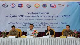ກອງປະຊຸມປຶກສາຫາລື ການສົ່ງເສີມວິສາຫະກິດ ຂະໜາດນ້ອຍ ແລະ ກາງ ( SME ) ແລະ ເຜີຍແຜ່ບົດຂອງສູນບໍລິການ SME ໄດ້ຈັດຂຶ້ນໃນຕອນເຊົ້າຂອງວັນທີ 17 ກຸມພາ 2023 ຢູ່ຫ້ອງປະຊຸມໂຮງແຮມດອກຈຳປາ ເມືອງປາກຊັນ ແຂວງບໍລິຄຳໄຊ, ເປັນກຽດເຂົ້າຮ່ວມຂອງທ່ານ ປອ [&hellip;]
