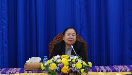 ໃນຕອນເຊົ້າຂອງວັນທີ 07 ກຸມພາ 2023 ຢູ່ຫ້ອງວ່າການແຂວງບໍລິຄຳໄຊ ທ່ານນາງ ສີໃສ ລືເດດມູນສອນ ກຳມະການກົມການເມືອງສູນກາງພັກ, ຄະນະເລຂາທິການສູນກາງພັກ, ຫົວໜ້າຄະນະຈັດຕັ້ງສູນກາງພັກ ພ້ອມດ້ວຍຄະນະ ໄດ້ມາຢ້ຽມຢາມ ແລະ ເຮັດວຽກຢູ່ແຂວງບໍລິຄຳໄຊ, ເປັນກຽດເຂົ້າຮ່ວມຂອງທ່ານ ປອ ກອງແກ້ວ ໄຊສົງຄາມ ກຳມະການສູນກາງພັກ, [&hellip;]