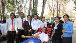 ໃນວັນທີ 8 ກຸມພາ 2023 ໂຮງຮຽນທິດສະດີການເມືອງ ແລະ ການປົກຄອງ ຮ່ວມກັບອົງການກາແດງ ແຂວງ ບໍລິຄຳໄຊ ຈັດພິທີບໍລິຈາກເລືອດຊ່ວຍເຫຼືອສັງຄົມ  ຢູ່ໂຮງຮຽນການເມືອງ ແລະ ການປົກຄອງແຂວງ, ເຂົ້າຮ່ວມຊີ້ນຳໂດຍ ທ່ານ ວັນໄຊ ເງຍຈັນທະສອນ ຫົວໜ້າໂຮງຮຽນທິດສະດີການເມືອງ ແລະ [&hellip;]