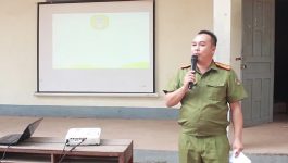 ພະແນກວິຊາສະເພາະຫ້ອງຕຳຫຼວດ ປກສ ແຂວງ ເຄື່ອນໄຫວລົງໂຄສະນາເຜີຍແຜ່ຜົນຮ້າຍໄພອັນຕະລາຍຂອງຢາເສບຕິດ