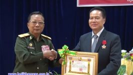 ປະດັບຫຼຽນໄຊພິລະອາດຫານຊັ້ນ1 ໃຫ້ປະທານປ້ອງກັນຊາດ-ປ້ອງກັນຄວາມສະຫງົບແຂວງ ບໍລິຄຳໄຊ