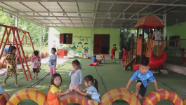 ຮອງເຈົ້າເມືອງປາກກະດິງ ລົງຊຸກຍູ້ວຽກງານການສຶກສາຢູ່ໂຮງຮຽນເອກະຊົນ
