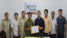 ບໍລິສັດ ສຸພາພອນ ກໍ່ສ້າງສໍາຫຼວດອອກແບບເຄຫາສະຖານ ແລະ ຂົວທາງ ມອບເງິນສົດໃຫ້ພະແນກຕໍາຫຼວດຈະລາຈອນ