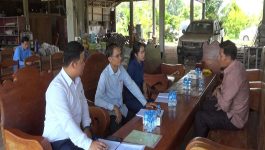 ການຄ້າແຂວງສົມທົບກັບທະນາຄານຊາຄົມແບ້ງ ລົງຕິດຕາມເບິ່ງຈຸດວິສາຫະກິດຂະໜາດນ້ອຍ ແລະ ກາງ ຢູ່ແຂວງບໍລີຄໍາໄຊ