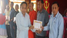 ກອງປະຊຸມຄົບຄະນະກຳມະການແນວລາວສ້າງຊາດເມືອງ ວຽທອງ