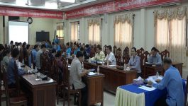 ພະນັກງານຫຼັກແຫຼ່ງ ສະພາປະຊາຊົນແຂວງ ເຊື່ອມຊຶມເອກະສານທີ່ສຳຄັນຕ່າງໆຂອງພັກ