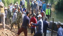 ສ້ອມແປງຊົນລະປະທານນໍ້າຢ້າງ