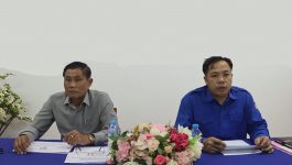 ໃນວັນທີ 3 ກໍລະກົດ 2023 ຢູ່ຫ້ອງປະຊຸມຄະນະບໍລິຫານງານຊາວໜຸ່ມແຂວງ ໄດ້ເປີດກອງປະຊຸມເຜີຍແຜ່ນິຕິກໍາກ່ຽວກັບວຽກງານ ຈັນຍາບັນຂອງພະນັກງານລັດຖະກອນ ໂດຍການເປັນປະທານຮ່ວມຂອງ ສະຫາຍ ທອງມະນີ ໂຄດປັນຍາ ເລຂາຄະນະບໍລິຫານງານຊາວໜຸ່ມແຂວງບໍລິຄຳໄຊ ແລະ ສະຫາຍ ບຸນທະວີ ດວງປັນຍາ ຮອງປະທານຄະນະກວດກາແຂວງ, ມີຮອງເລຂາຄະນະບໍລິຫານງານຊາວໜຸ່ມແຂວງ, ຄະນະຮັບຜິດຊອບກວດກາຂັ້ນແຂວງ, ບັນດາຫົວໜ້າຂະແໜງ, [&hellip;]