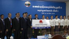 ກອງທຶນໜຶ່ງດວງໃຈບໍລິຄຳໄຊ ຊ່ວຍເຫຼືອສັງຄົມ ມອບເງິນຊ່ວຍເຫຼືອ ກໍ່ສ້າງຂົວອູ່ 2 ແຫ່ງ ໃຫ້ກັບເມືອງ ໄຊຈຳພອນ