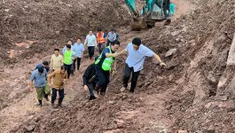 ການນໍາແຂວງບໍລິຄໍາໄຊ ສືບຕໍ່ລົງຕິດຕາມສະພາບຄວາມເສຍຫາຍ ຂອງເສັ້ນທາງ ເລກ 8A ຢ່າງຕໍ່ເນື່ອງ