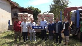 ອົງການປົກຄອງແຂວງປະກອບສ່ວນທຶນ-ຮອນ ເຂົ້າໃນການກໍ່ສ້າງເສັ້ນທາງເປຕົງ ຢູ່ເມືອງບໍລິຄັນມູນຄ່າ 14 ລ້ານກວ່າກີບ