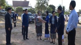 ຫົວໜ້າຄະນະຈັດຕັ້ງສູນກາງພັກ ລົງເຄືອນໄຫວວຽກງານຢູ່ແຂວງບໍລິຄຳໄຊ-ໄປຢ້ຽມຢາມບ້ານ ປາກກະດິງໃຕ້ ເມືອງປາກກະດິງ