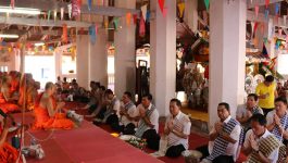 ການນໍາຂອງແຂວງບໍລິຄຳໄຊ ທອດຖວາຍກອງກະຖິນສາມັກຄີ ຢູ່ວັດພະບາດໂພນສັນ