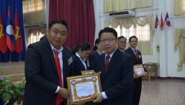 ໂຮງຮຽນການເມືອງການປົກຄອງແຂວງ ປິດຊຸດຮຽນທິດສະດີການເມືອງ ລະບົບຂັ້ນຕົ້ນຮຸ່ນທີ 3 ແລະ ລະບົບຂັ້ນກາງຮຸ່ນທີ 2