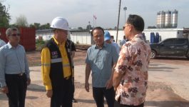ການນຳແຂວງເຫງະອານ ລົງຢ້ຽມຢາມການກໍ່ສ້າງໂຄງການຂົວ 5