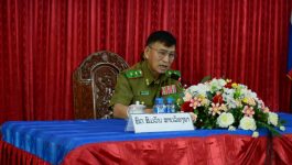 ທ່ານຮອງລັດຖະມົນຕີກະຊວງ ປກສ ພ້ອມຄະນະລົງເຄື່ອນໄຫວຊີ້ນຳວຽກງານຢູ່ກອງບັນຊາການ ປກສ ແຂວງບໍລິຄຳໄຊ