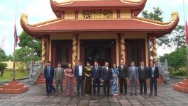 ການນຳແຂວງບໍລິຄຳໄຊ ສປປ ລາວ ຕ້ອນຮັບການມາຢ້ຽມຢາມ ແລະ ເຮັດວຽກຂອງການນຳແຂວງເລິມດົ່ງ ສສ ຫວຽດນາມ