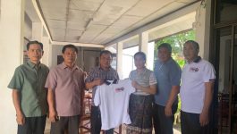 ບໍລິສັດ ບີເອັມ ການຄ້າ ມອບເສື້ອໃຫ້ສະຖານີວິທະຍຸ-ໂທລະພາບແຂວງ