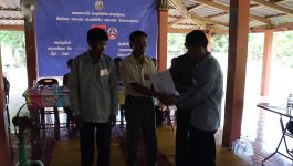 0:01 / 2:23 ກອງປະຊຸມໃຫຍ່ ຄັ້ງທີ VIII ຂອງ ບ້ານນາບວຍ ແລະ ພິທີປະກາດການຈັດຕັ້ງແນວລາວສ້າງຊາດ ບ້ານນ້ຳຄູ້-ບ້ານນາເຄືອໃນ