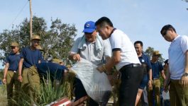 ໂຮງຮຽນ ປກສ ຊັ້ນຕົ້ນເລກ 04 ສ້າງກິດຈະກຳປ່ອຍປາ ແລະ ແຂງຂັນກິລາມິດຕະພາບ