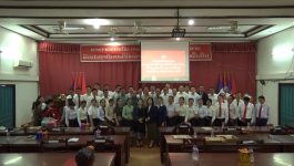 ຄູ-ອາຈານ ນັກສຶກສາທິດສະດີການເມືອງລະບົບຂັ້ນຕົ້ນຮຸ່ນທີ V ຫວນຄືນມູນເຊື້ອວັນຄູແຫ່ງຊາດ 7 ຕຸລາ ຄົບຮອບ 30 ປີ
