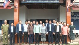 ຫົວໜ້າຄະນະຈັດຕັ້ງສູນກາງພັກ ພ້ອມດ້ວຍຄະນະ ລົງເຄື່ອນໄຫວພົບປະໂອລົມພະນັກງານຫຼັກແຫຼ່ງຂອງເມືອງທ່າພະບາດ